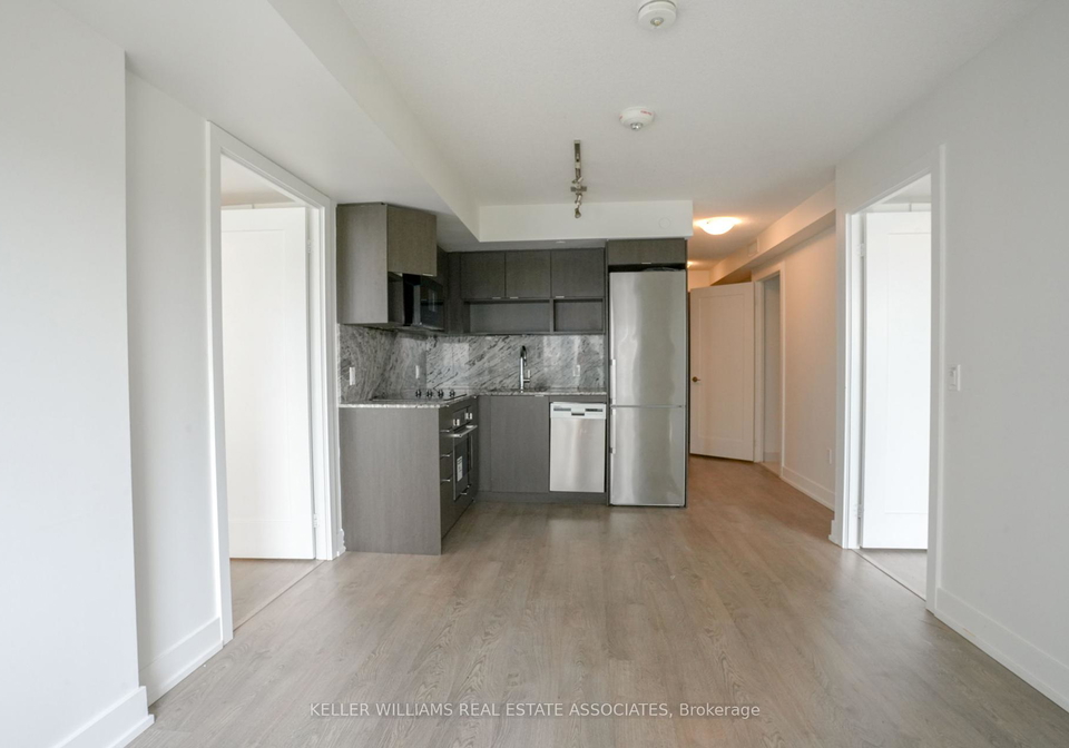 9-mabelle-avenue-etobicoke-ontario-w12244014