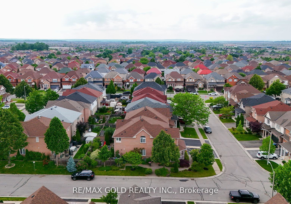 12-mediterra-drive-e-brampton-ontario-w12244107