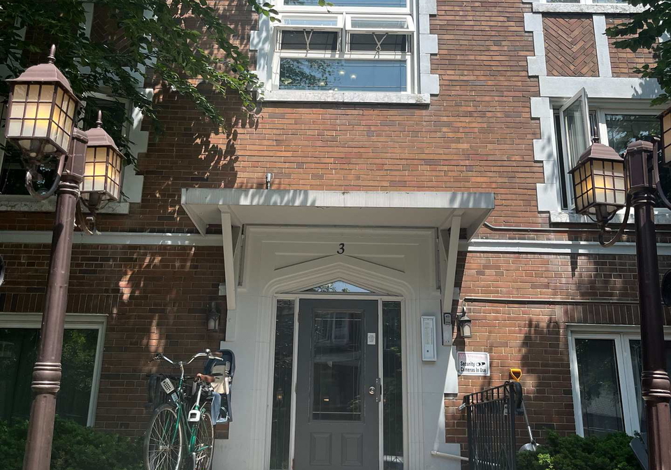 3-elm-grove-avenue-toronto-ontario-w12244566