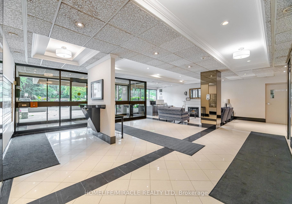 1320-valley-boulevard-mississauga-ontario-w12244738