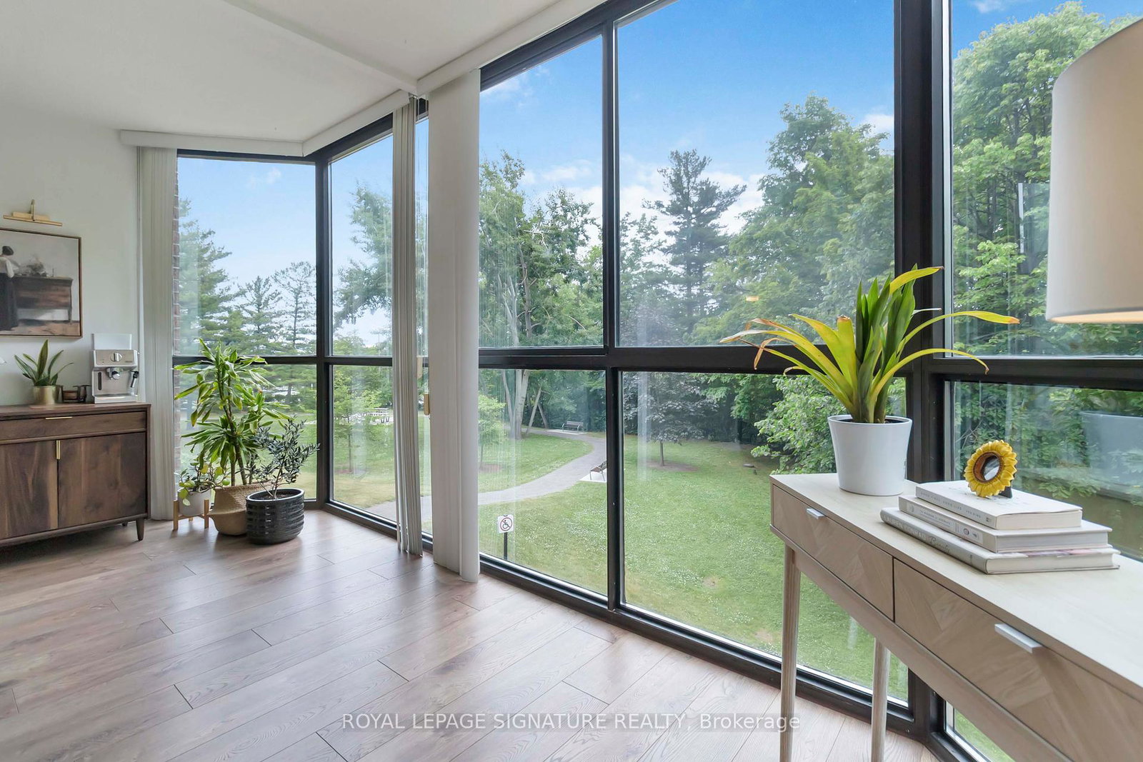 1230-marlborough-court-oakville-ontario-w12244780