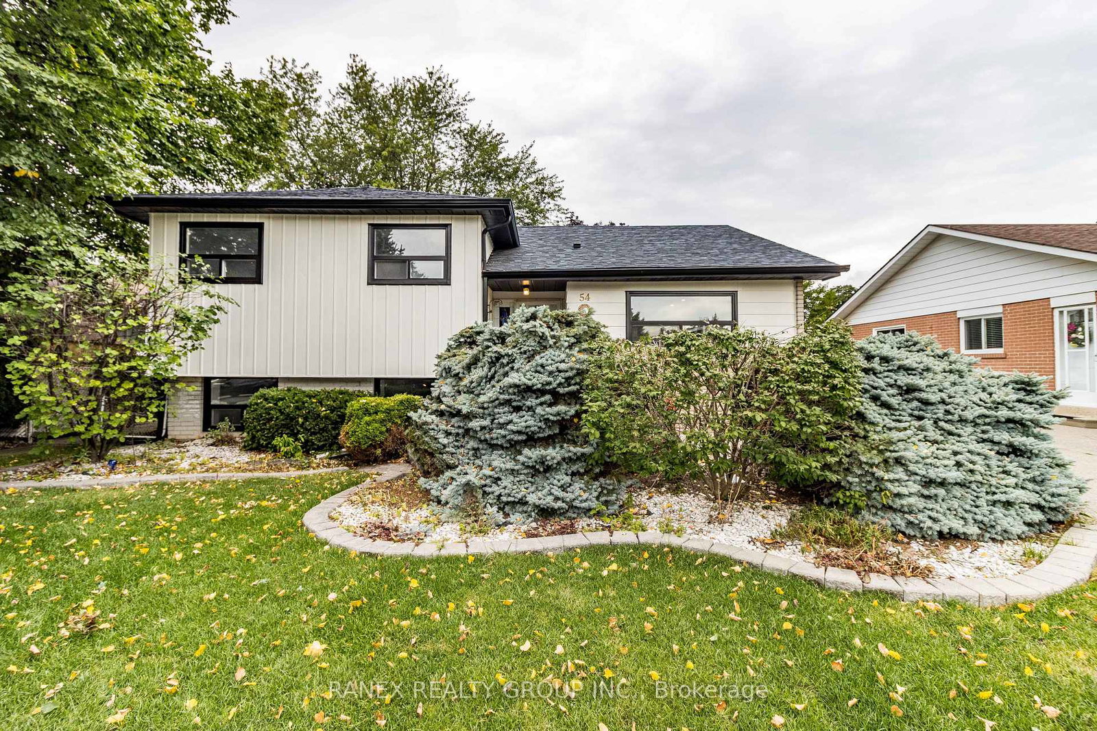 54-flowertown-avenue-brampton-ontario-w12245005