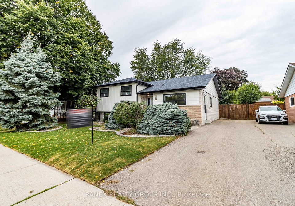 54-flowertown-avenue-brampton-ontario-w12245005
