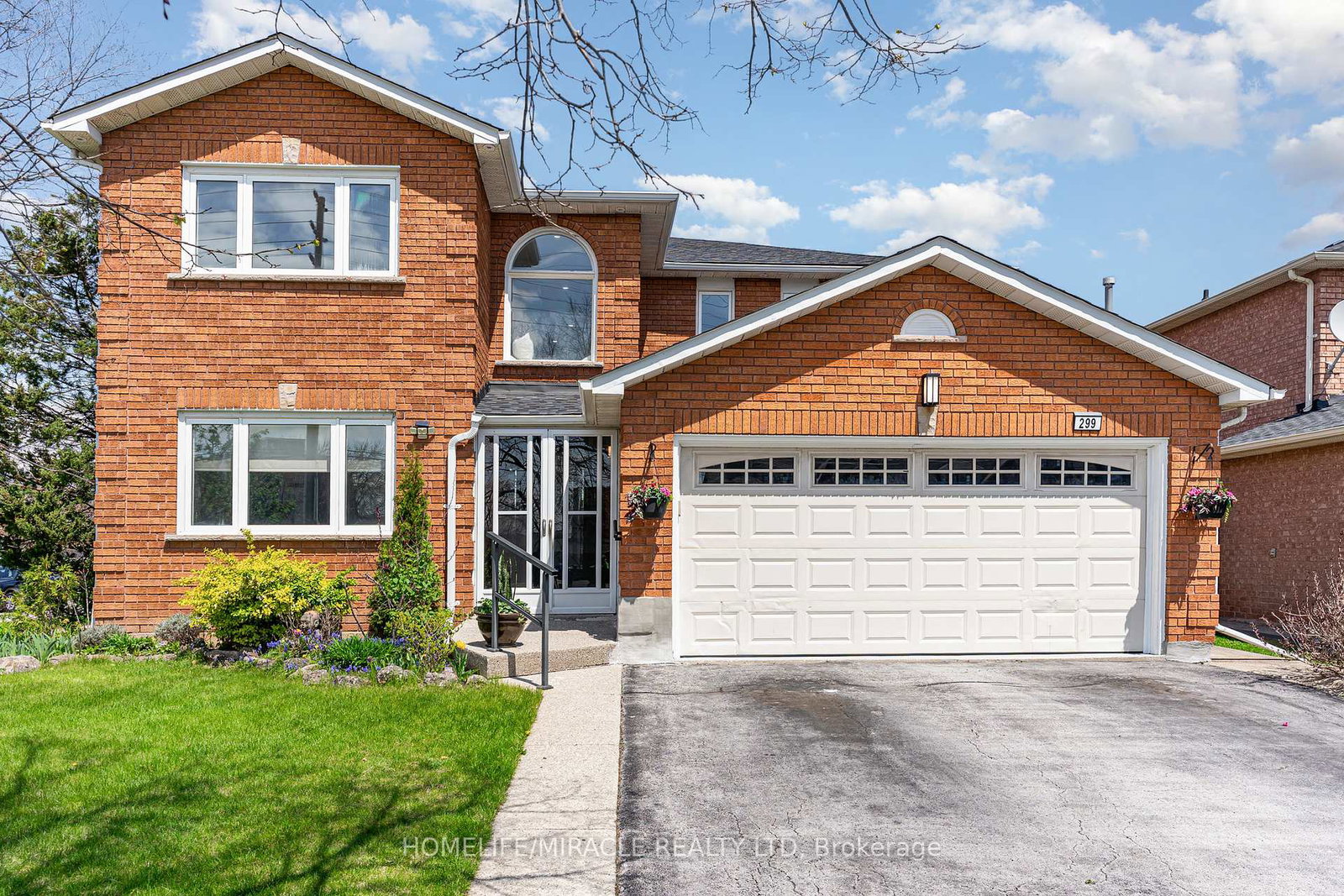 299-hickory-circle-oakville-ontario-w12245292