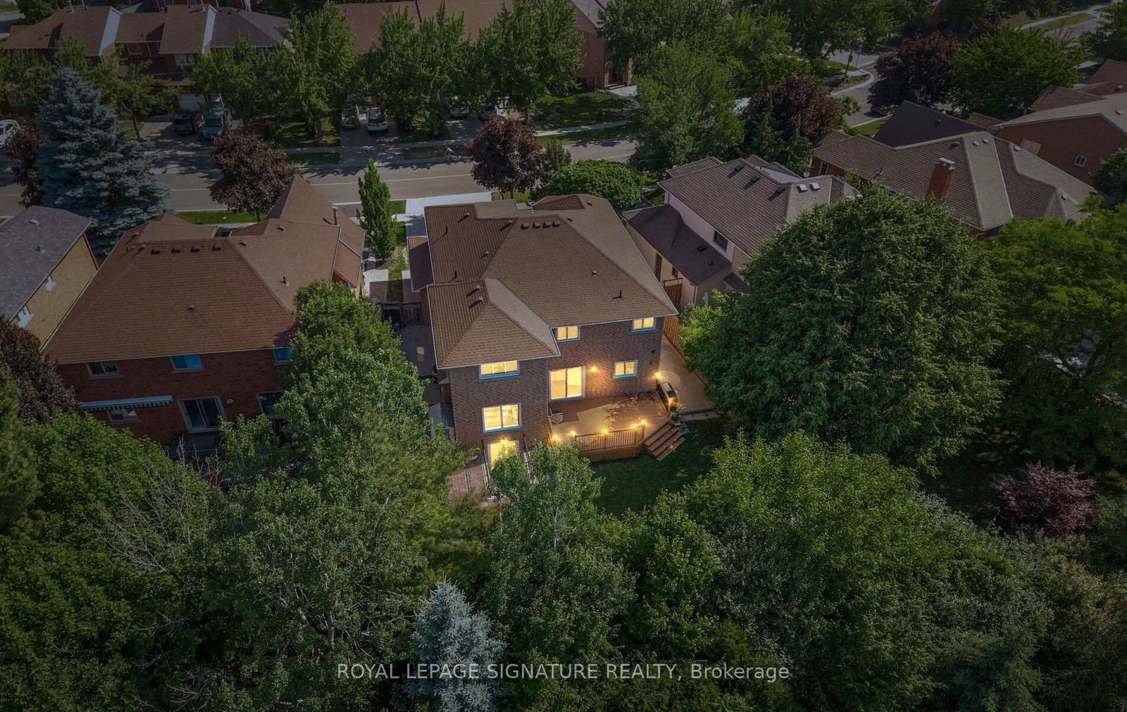 314-howell-road-oakville-ontario-w12245594