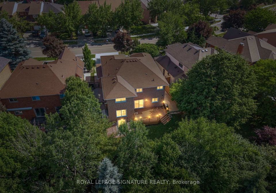 314-howell-road-oakville-ontario-w12245594