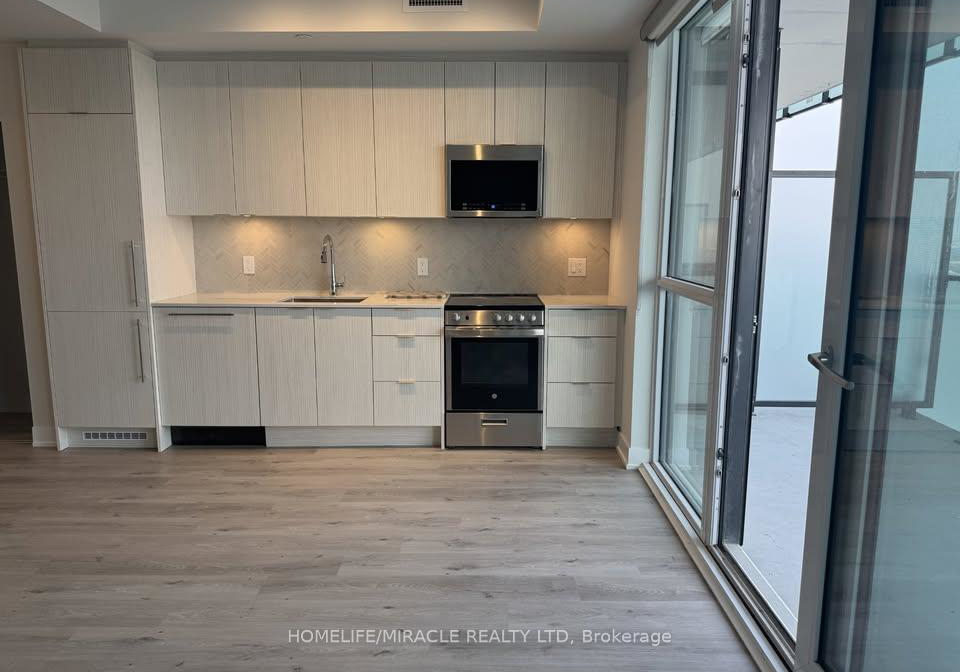 430-square-one-drive-mississauga-ontario-w12245876