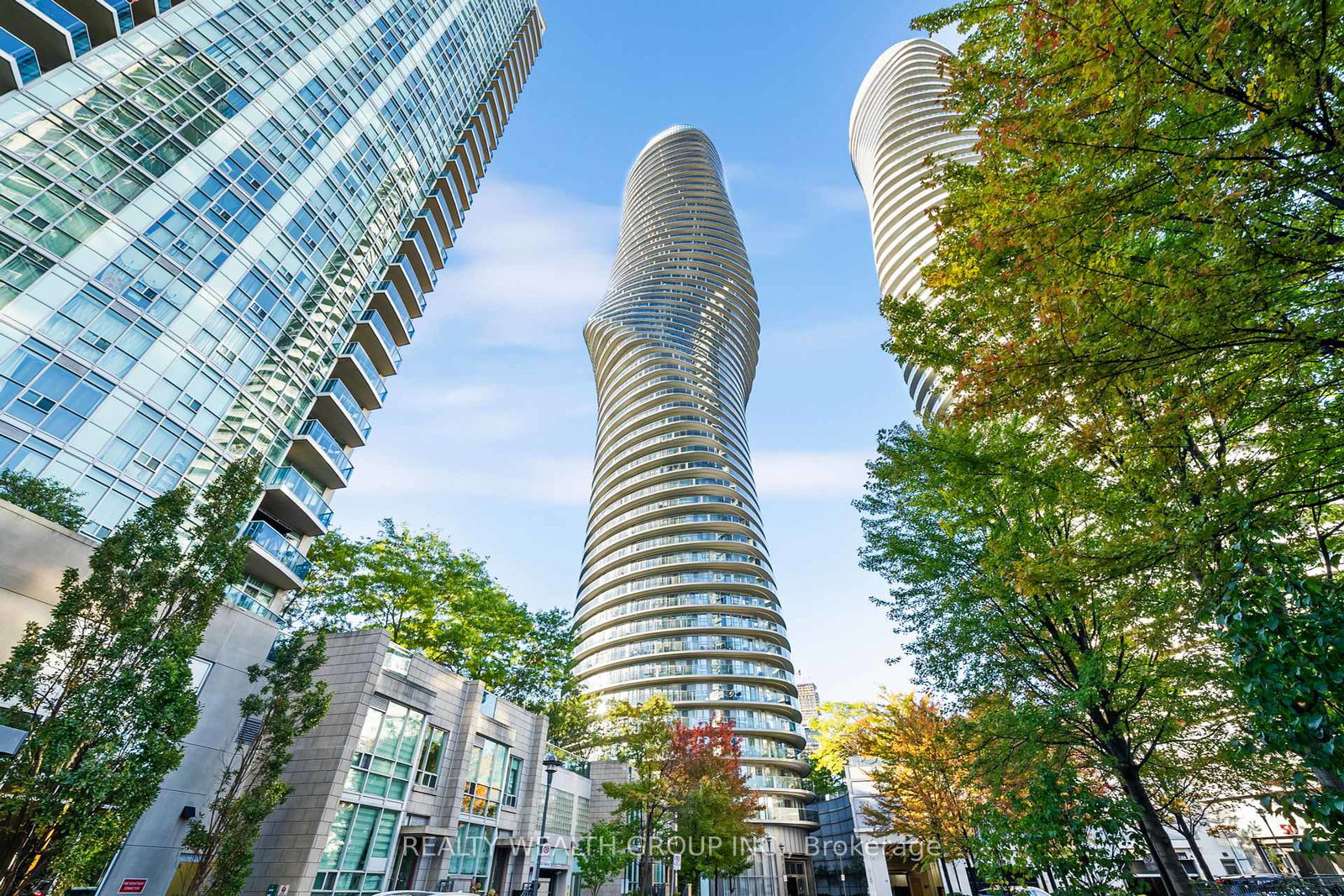 60-absolute-avenue-mississauga-ontario-w12246041