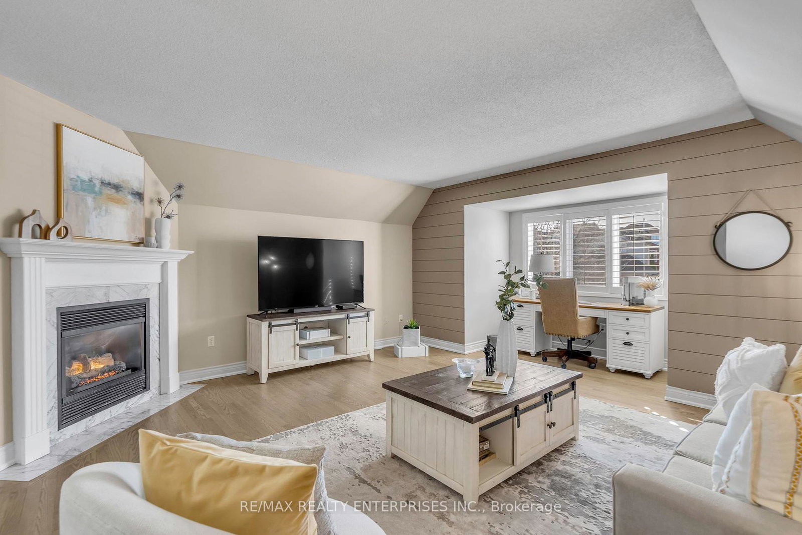 2742-galleon-crescent-mississauga-ontario-w12246071
