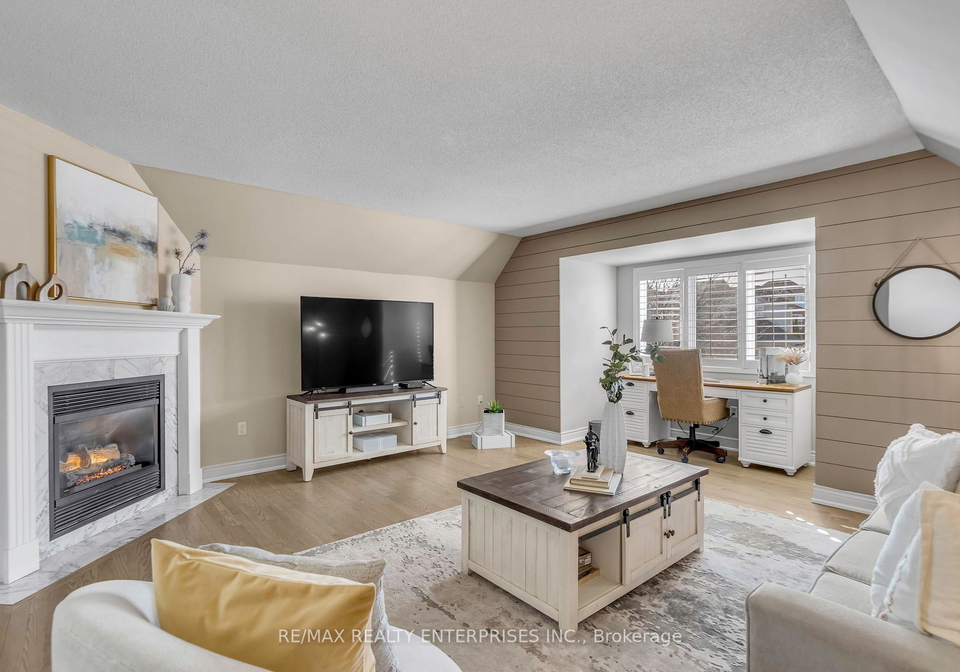 2742-galleon-crescent-mississauga-ontario-w12246071