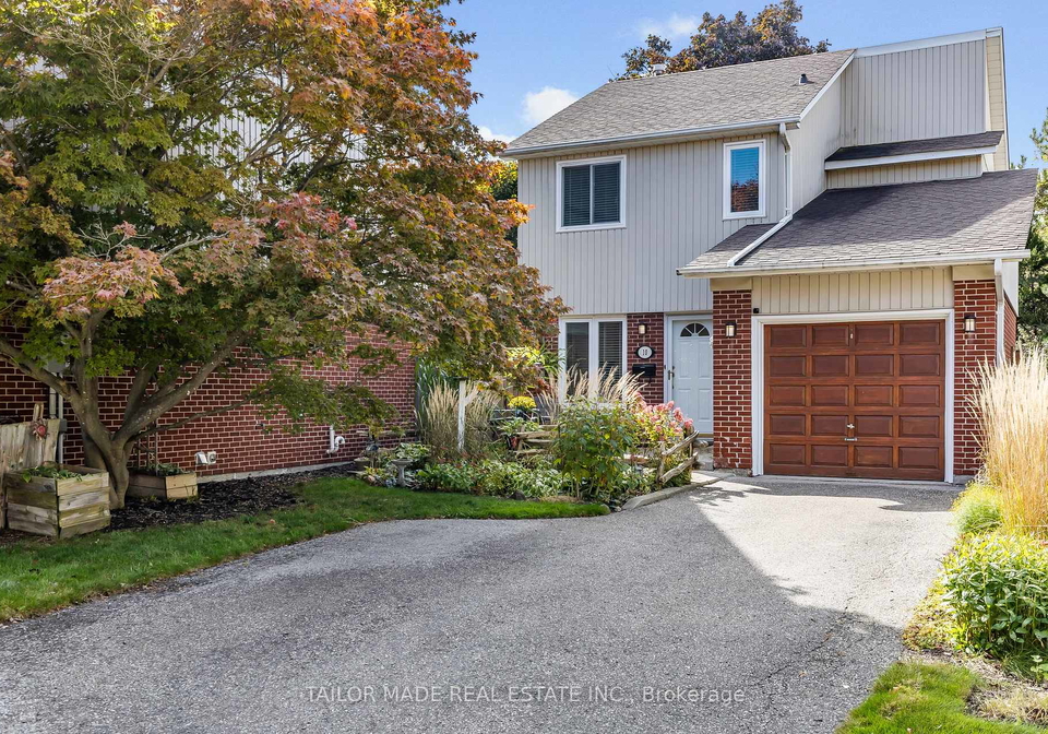 10-shelbourne-court-brampton-ontario-w12246077