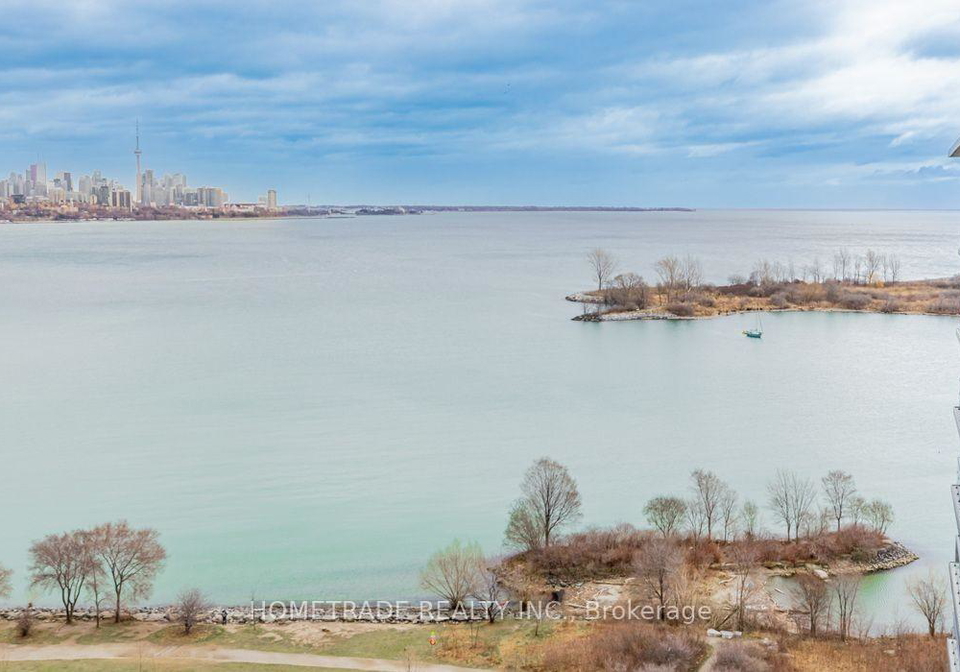 39-annie-craig-drive-etobicoke-ontario-w12246259