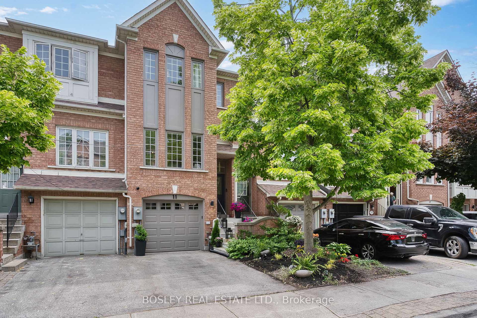 11-bluewater-court-etobicoke-ontario-w12246499