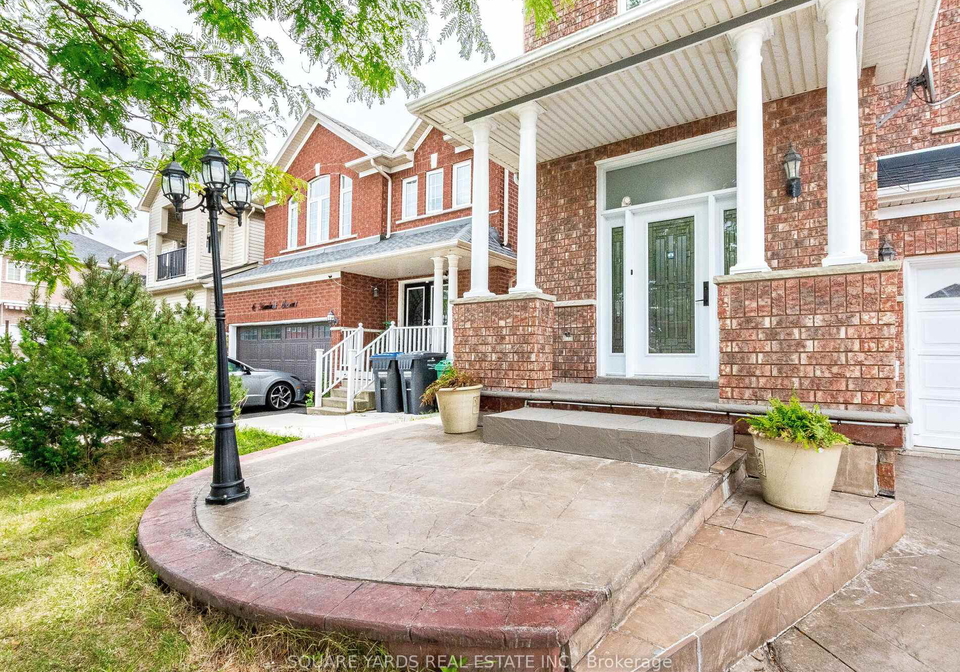 8-brambank-crescent-brampton-ontario-w12246707