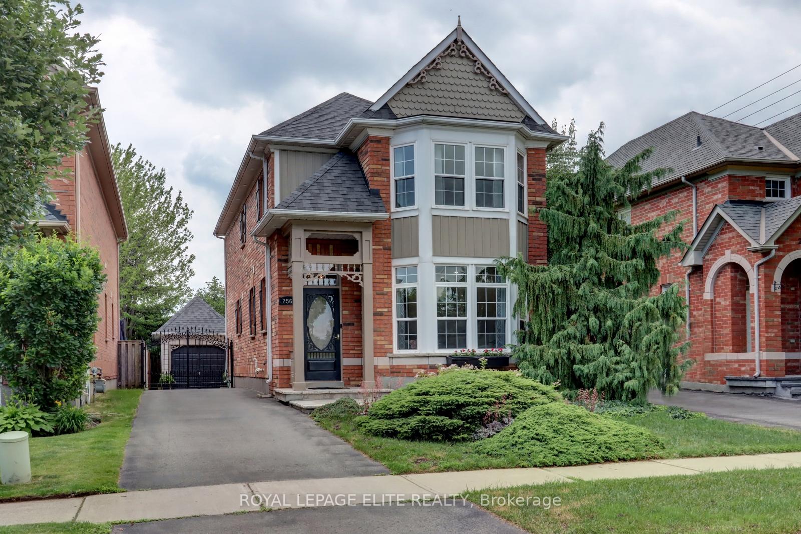 2567-capilano-crescent-oakville-ontario-w12247259