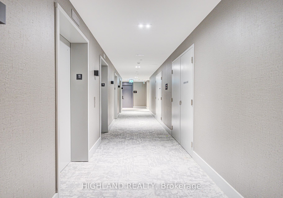 285-dufferin-street-toronto-ontario-w12247285