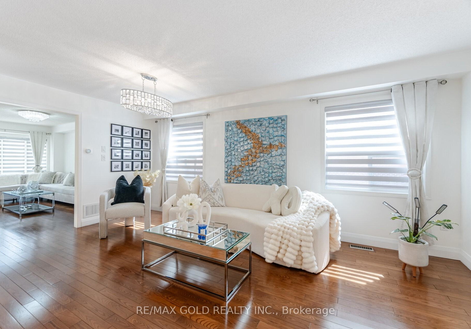 29-skylar-circle-brampton-ontario-w12247365