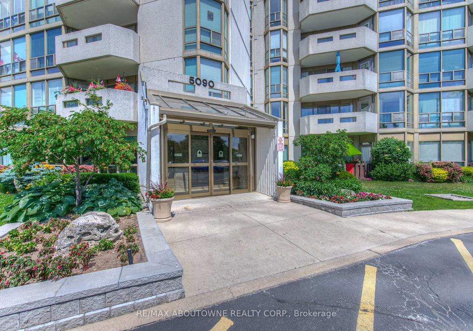 5090-pinedale-avenue-burlington-ontario-w12247586