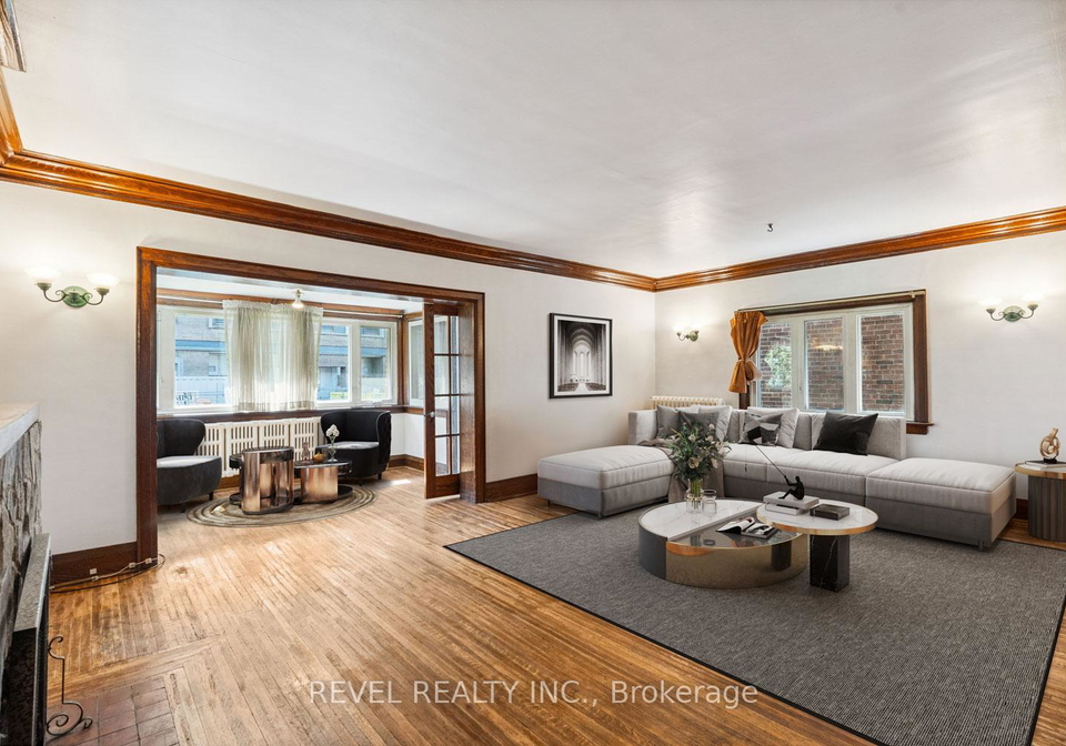 18-glendale-avenue-toronto-ontario-w12247597