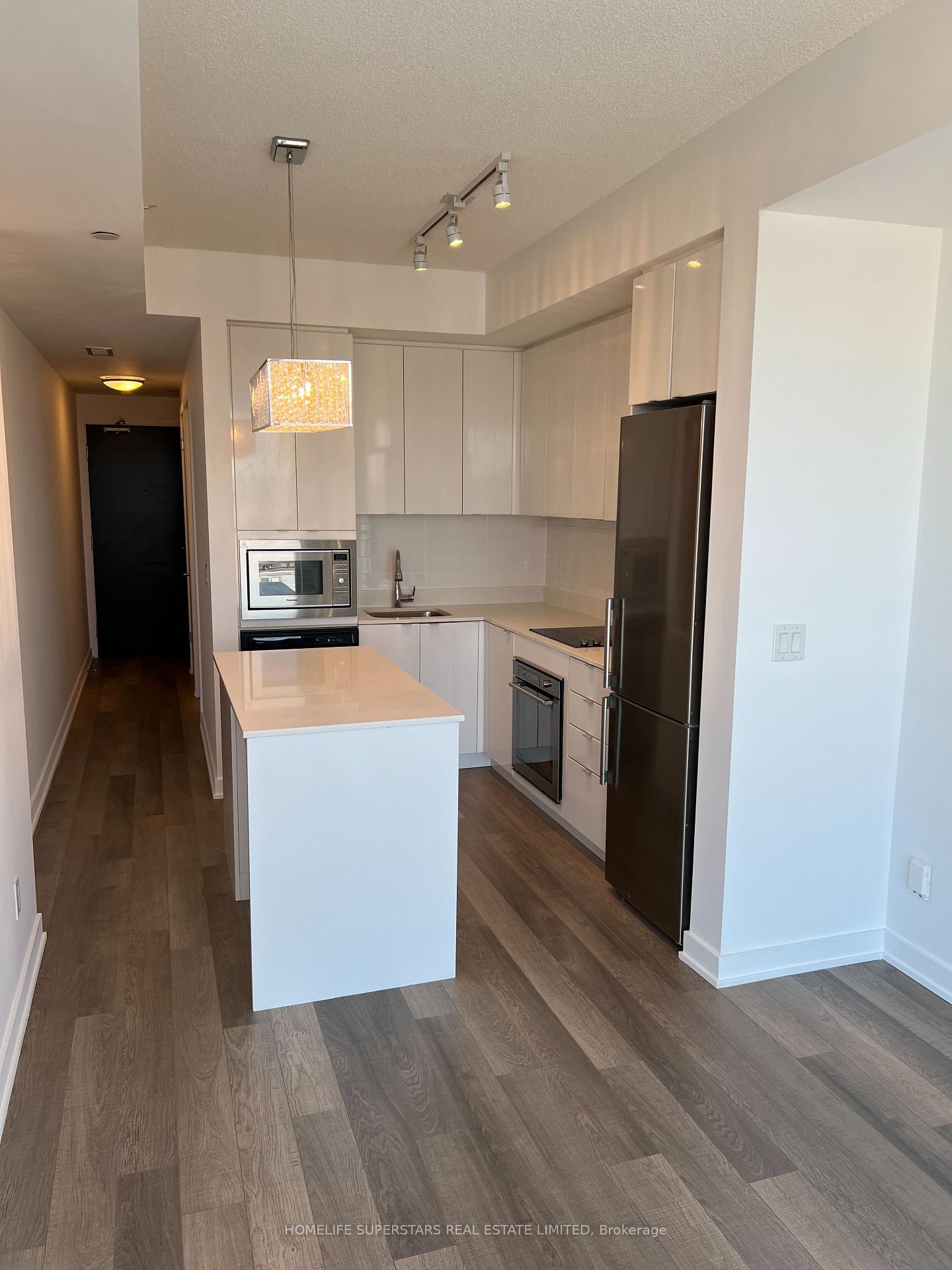 5230-dundas-street-w-burlington-ontario-w12247621