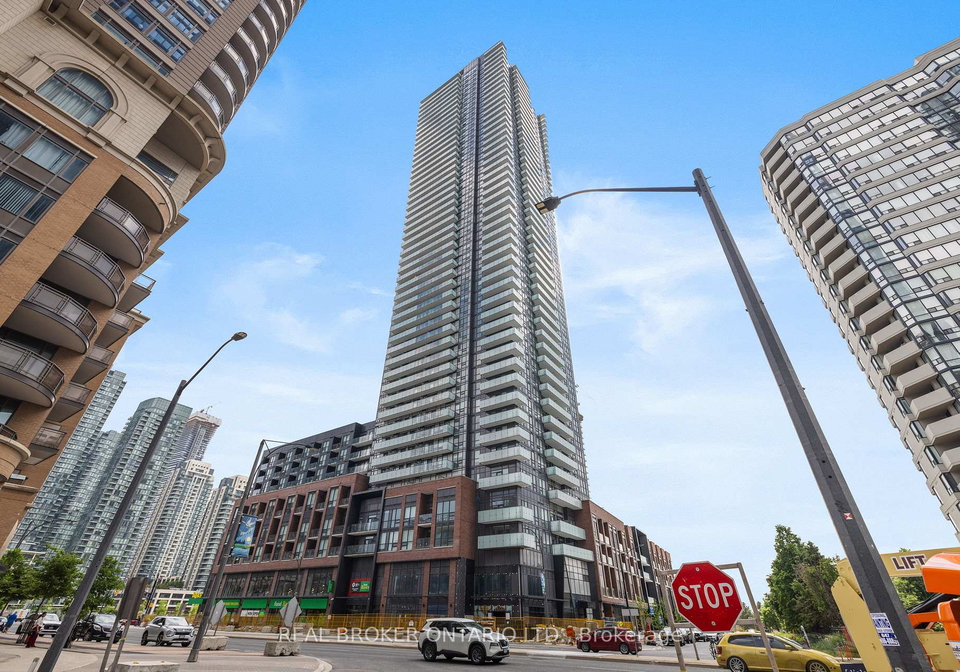 430-square-one-drive-mississauga-ontario-w12247806