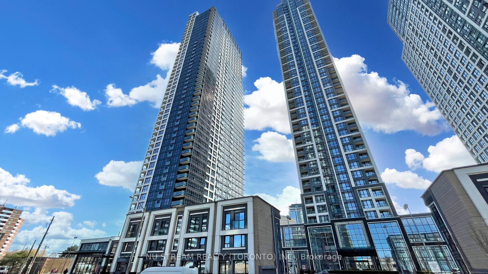 5-mabelle-avenue-e-etobicoke-ontario-w12247842