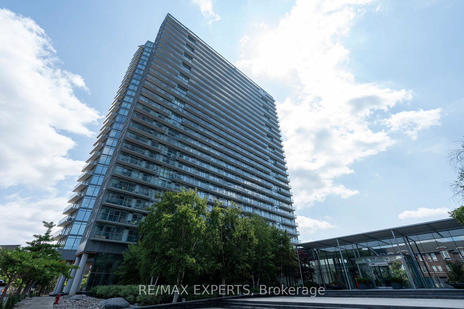 103-the-queensway-toronto-ontario-w12247905
