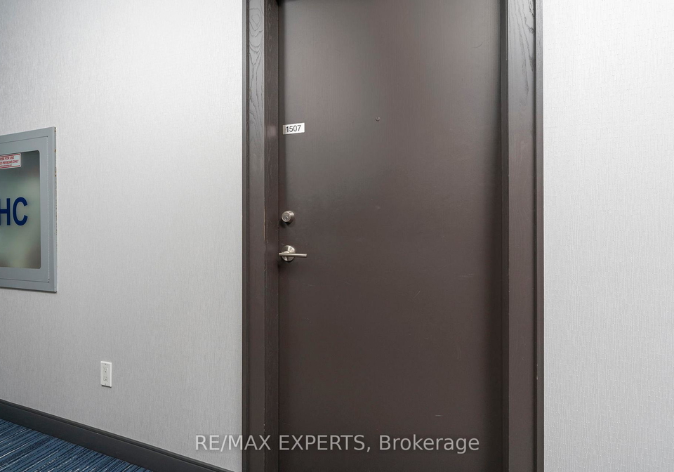 103-the-queensway-toronto-ontario-w12247905
