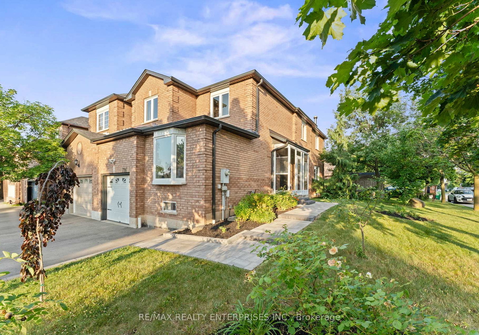 724-ashprior-avenue-mississauga-ontario-w12247929