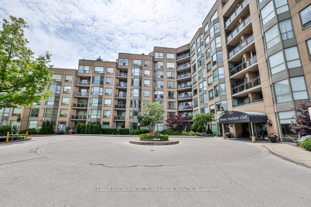 2511-lakeshore-road-w-oakville-ontario-w12248338