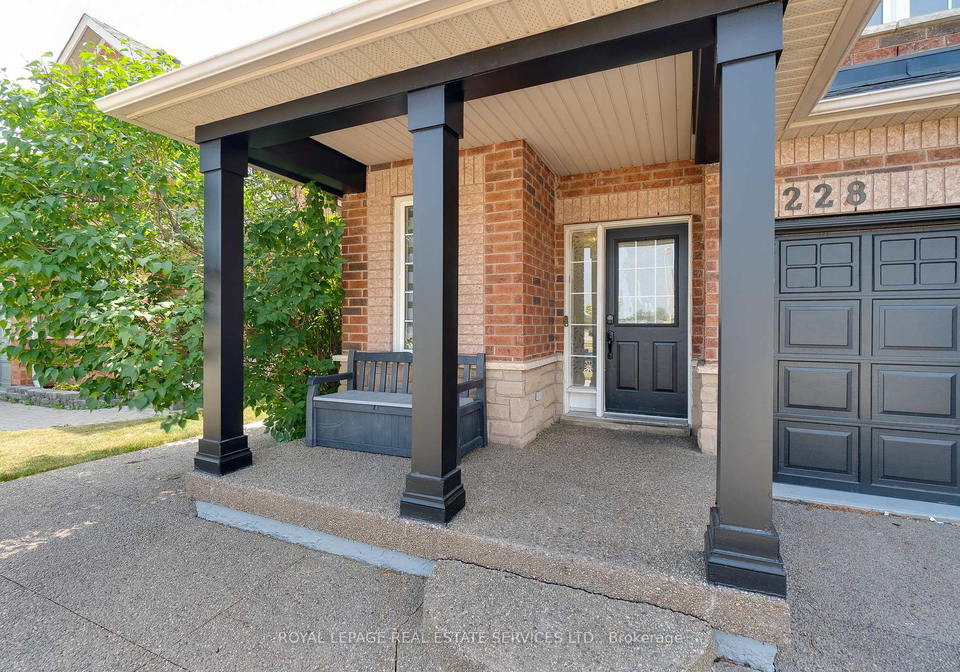 2228-sutton-drive-nw-burlington-ontario-w12248442