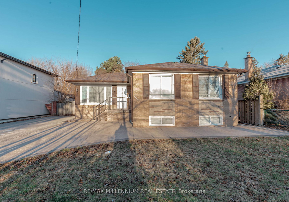 2085-bridge-road-oakville-ontario-w12248491