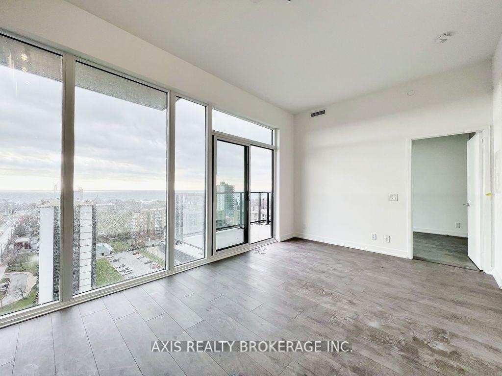 270-dufferin-street-toronto-ontario-w12248642