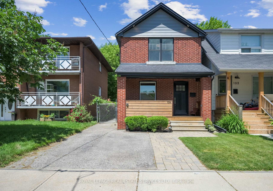 134-lake-crescent-etobicoke-ontario-w12248698
