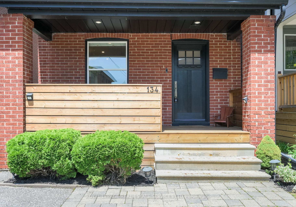 134-lake-crescent-etobicoke-ontario-w12248698