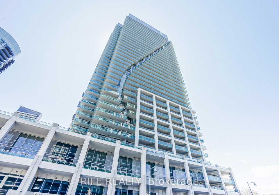 16-brookers-lane-w-etobicoke-ontario-w12248934