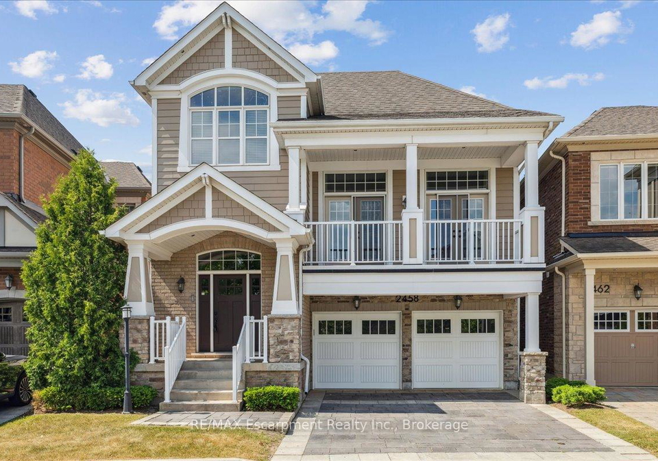 2458-charlie-common-oakville-ontario-w12249206