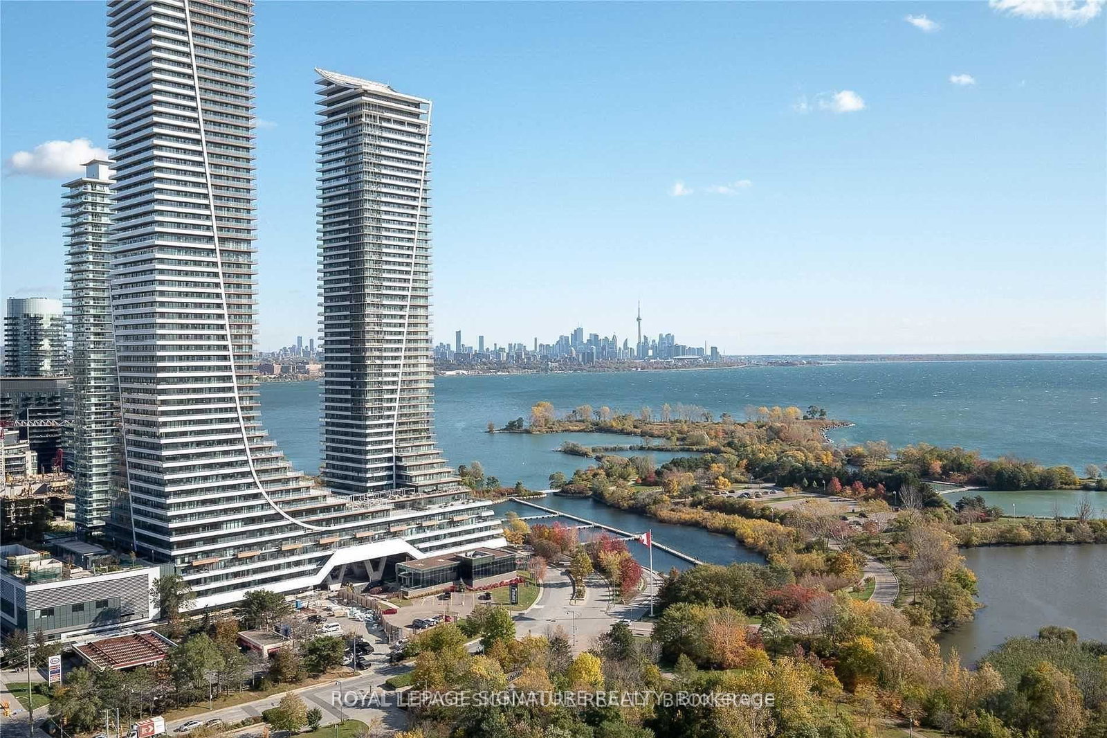 20-shore-breeze-drive-etobicoke-ontario-w12249361