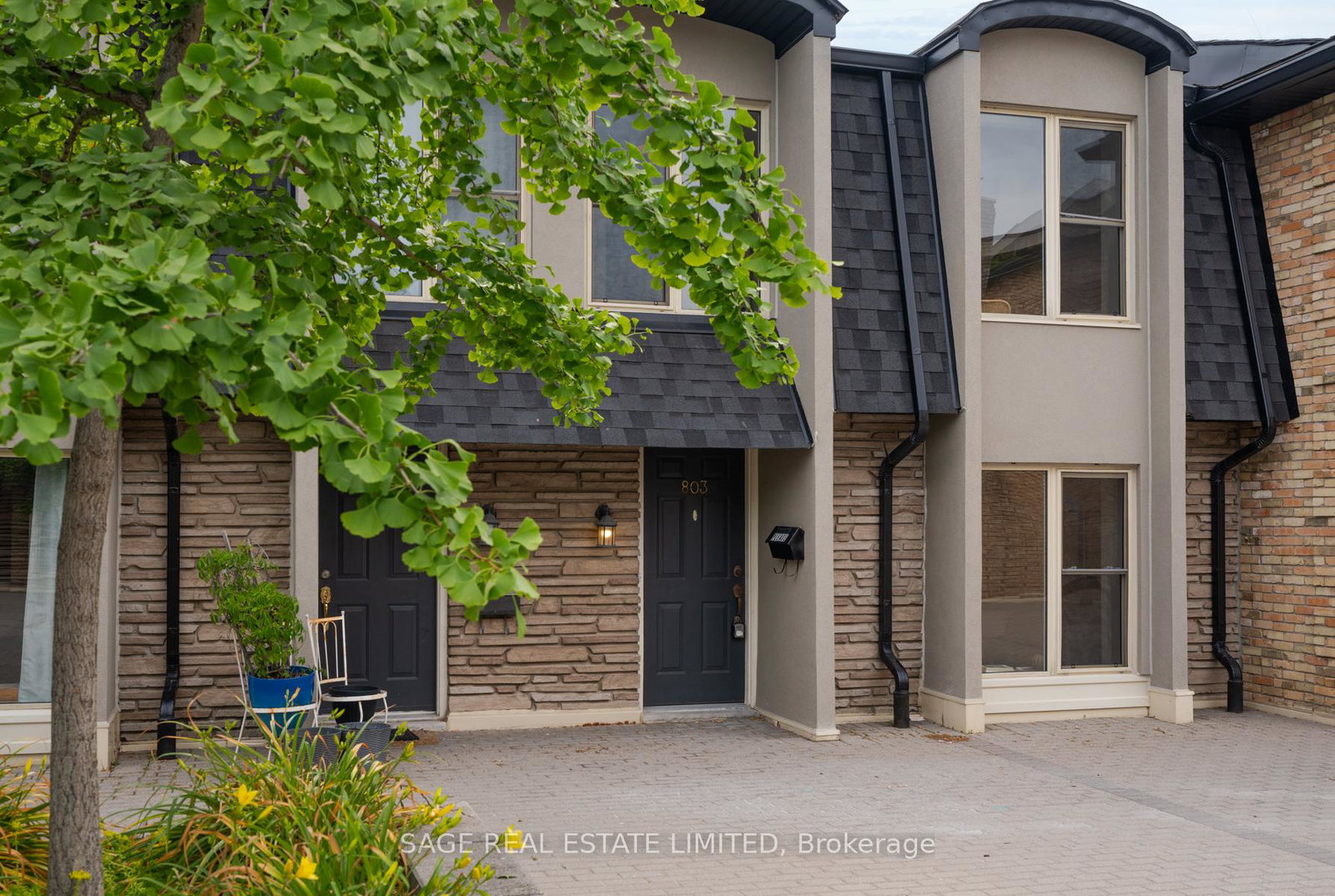 803-hyde-road-burlington-ontario-w12249539