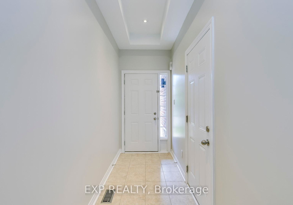 2374-stone-glen-crescent-oakville-ontario-w12249680
