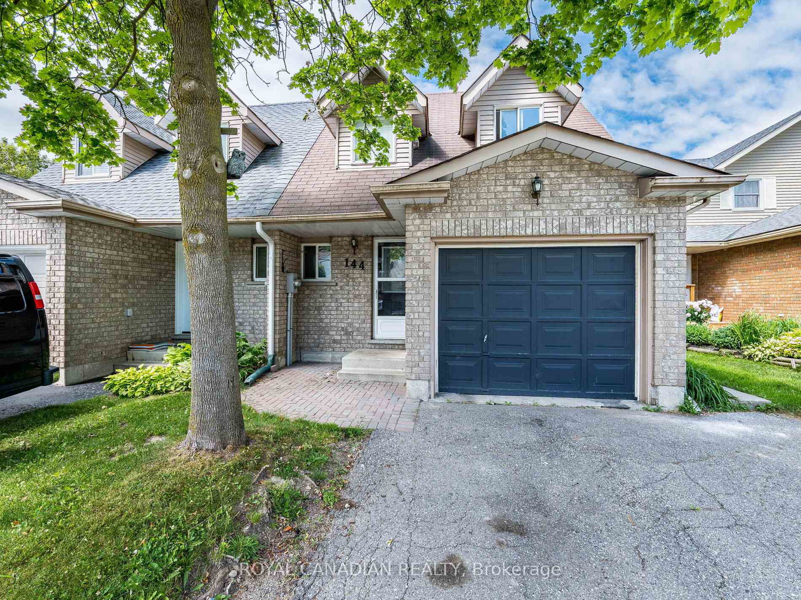 144-lakeview-court-orangeville-ontario-w12249801