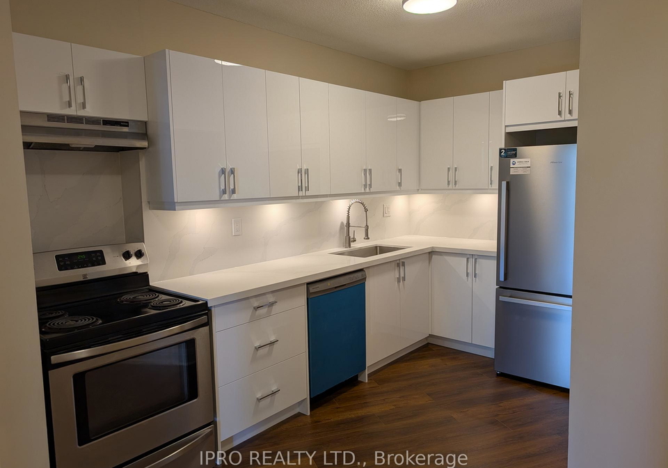 5250-lakeshore-road-burlington-ontario-w12249874