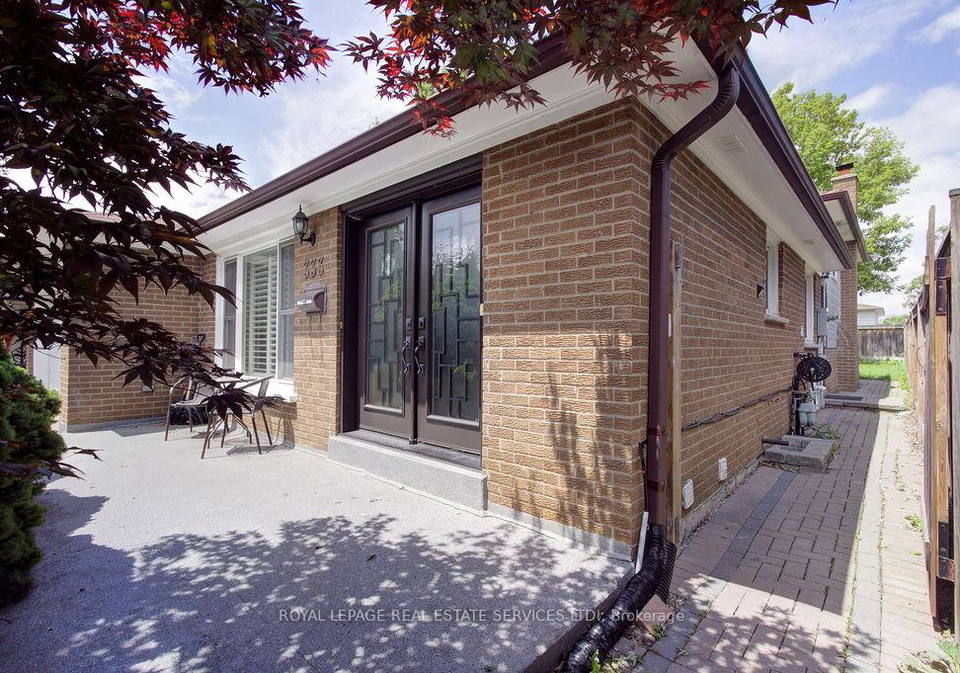 333-louis-drive-mississauga-ontario-w12250563