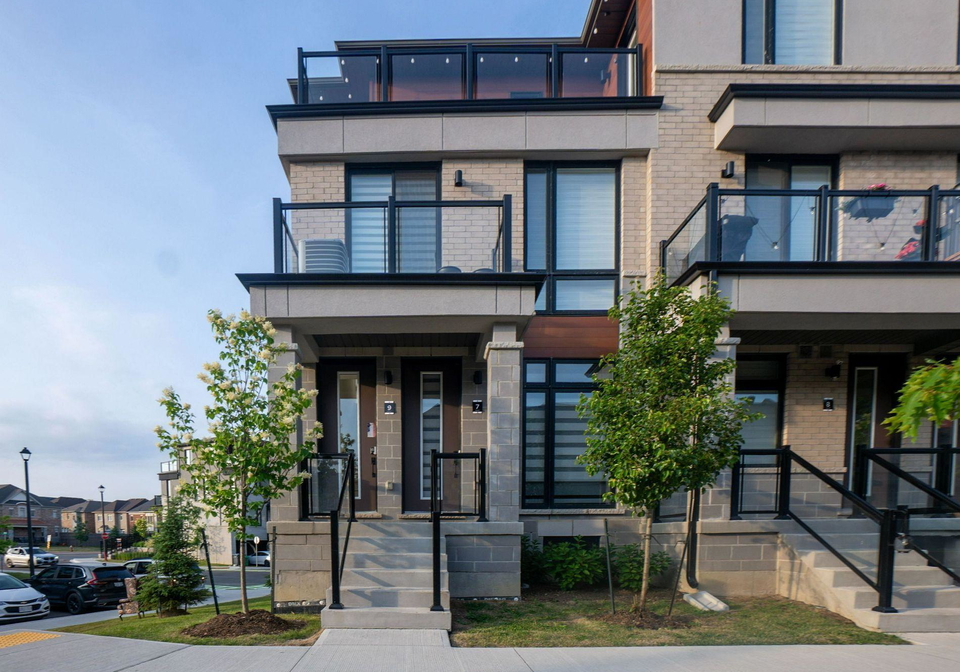 20-knotsberry-circle-brampton-ontario-w12250753