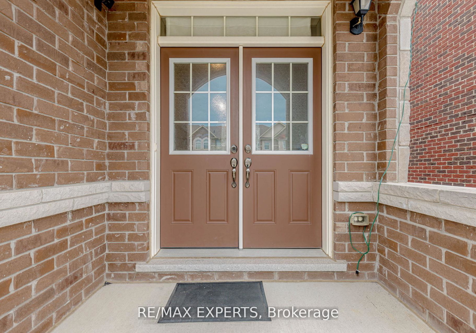 32-ivor-crescent-brampton-ontario-w12250839