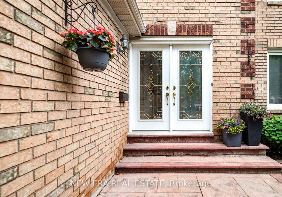 2156-lumberman-lane-oakville-ontario-w12250951