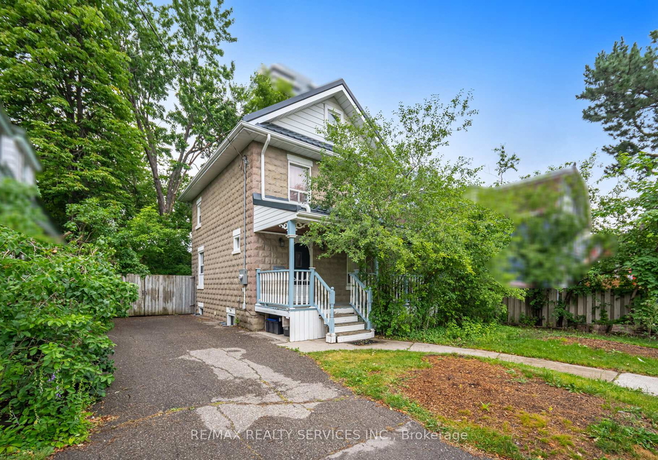24-hillcrest-avenue-brampton-ontario-w12251033