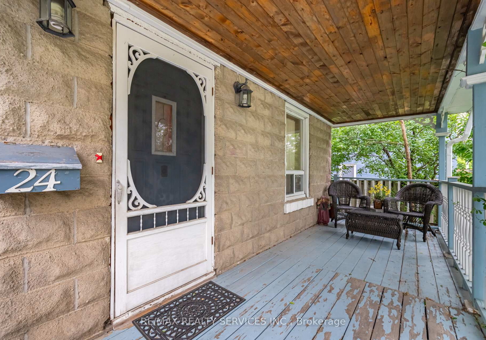 24-hillcrest-avenue-brampton-ontario-w12251033