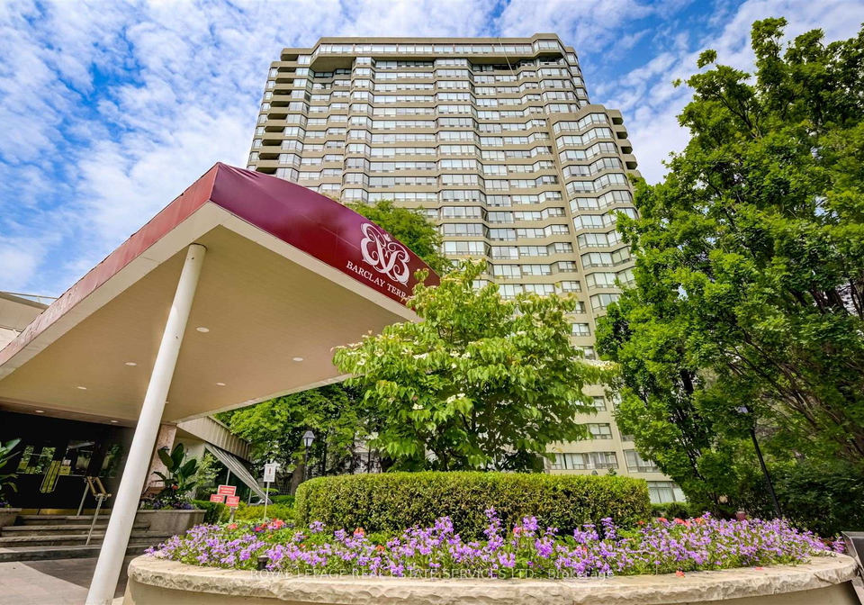 1320-islington-avenue-etobicoke-ontario-w12251048