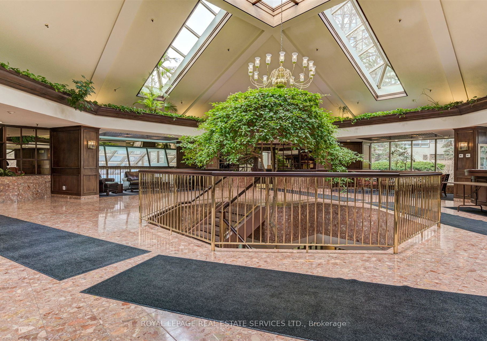 1320-islington-avenue-etobicoke-ontario-w12251048